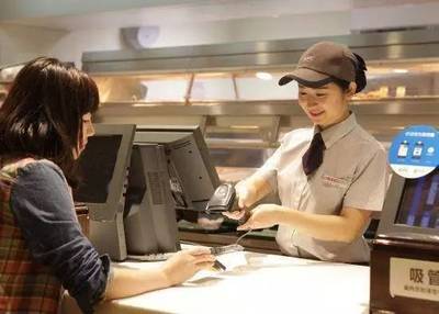 餐飲之不易，致敬可敬的餐飲人